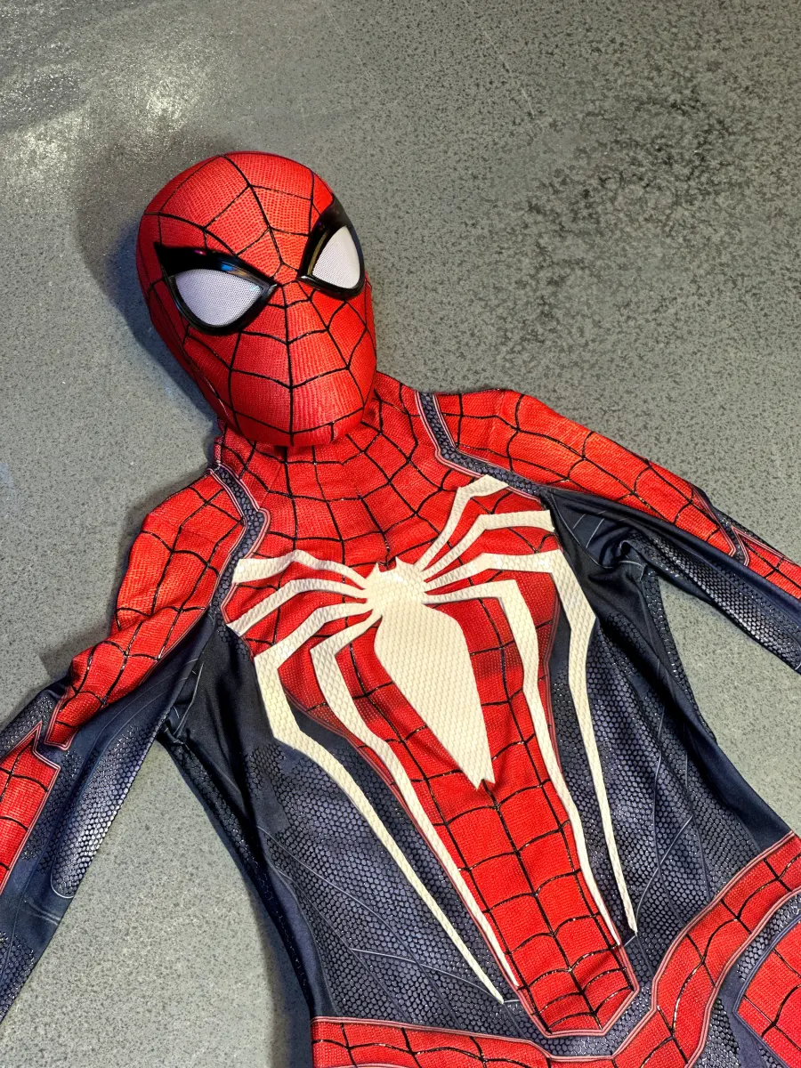 Game4 Suit - Image 3